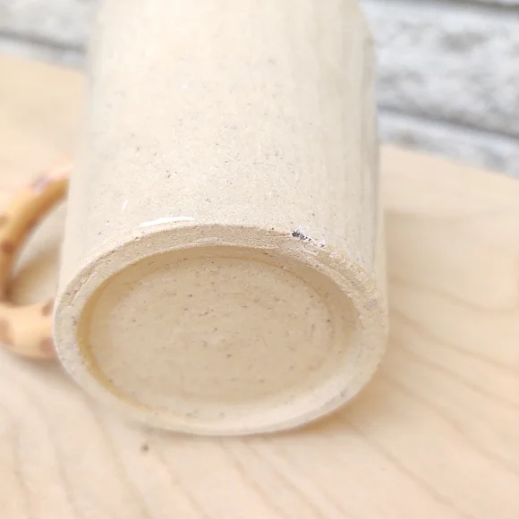 Stoneware Giraffe Mug (or Succulent Pot !) FLAW - Picture 6 of 9